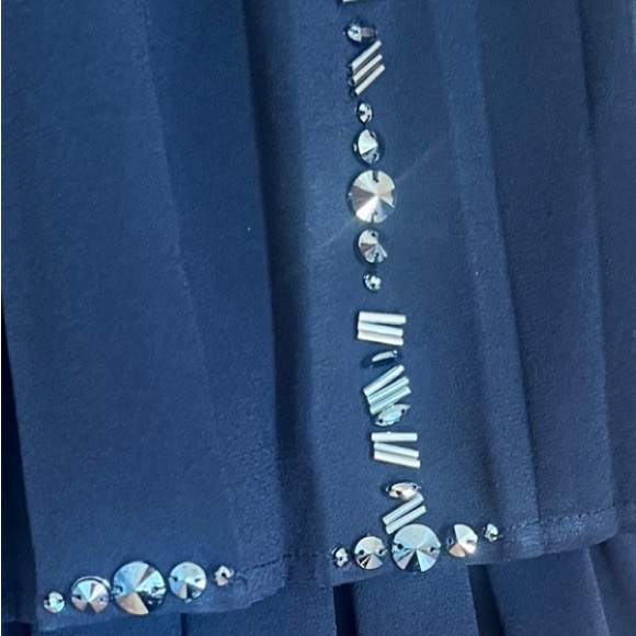 Ted Baker Black Layered Dress with Sequin Accents Sz US 6 Or Ted Sz 2 - Picture 3 of 8